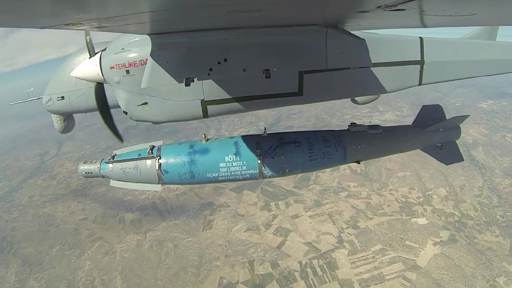 AKSUNGUR UAV  Released TEBER-82 Munition Successfully!
