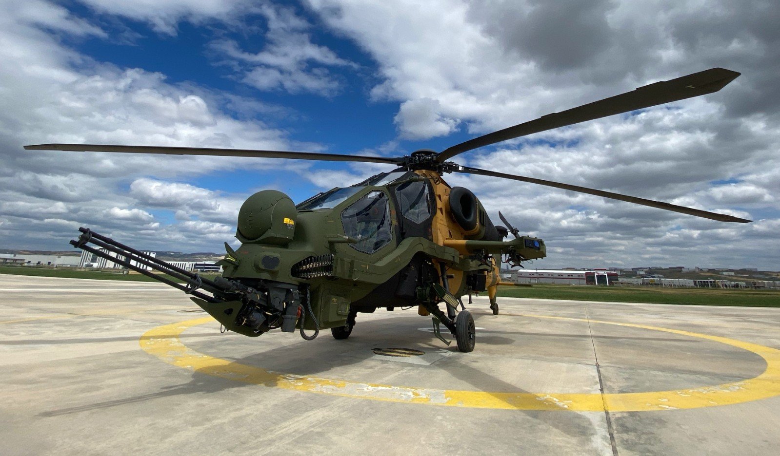 Türk Kara Kuvvetleri 57’nci T129 ATAK Helikopterini Teslim Aldı!