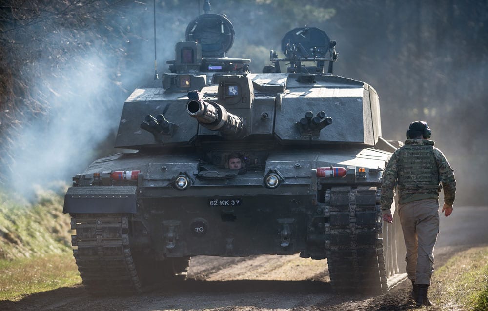 UK to Send Challenger-2 Tanks to Ukraine