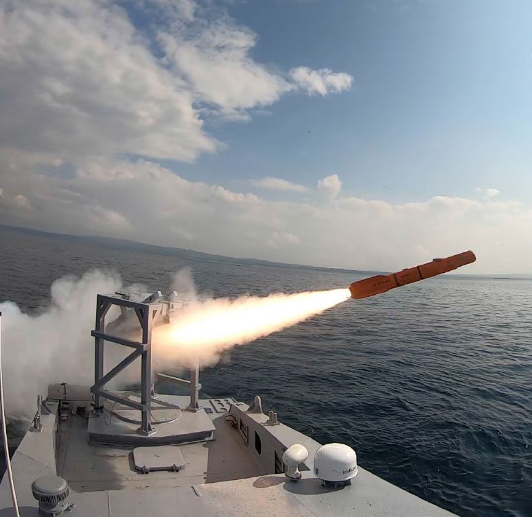 KUZGUN-KY Missile Launched from MARLIN AUSV